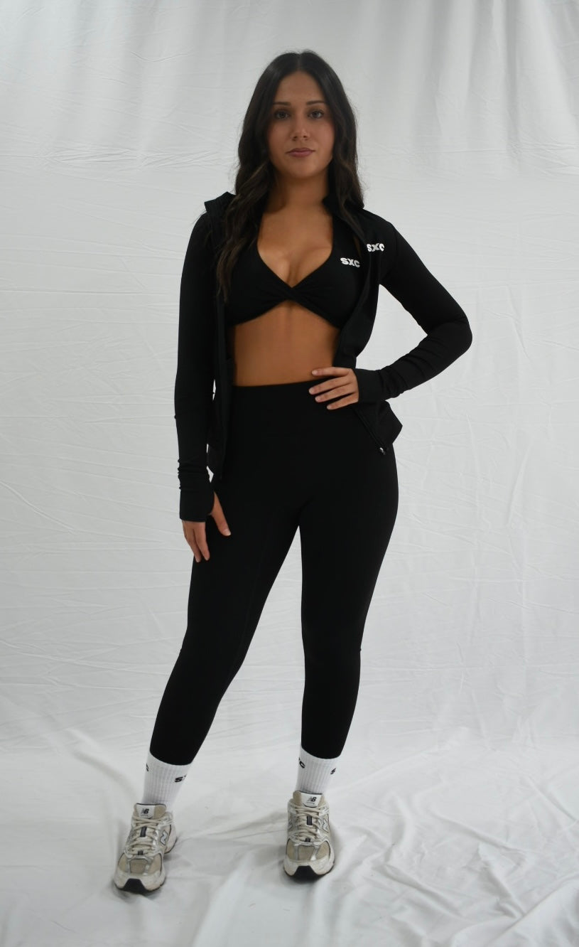 ESSENTIAL ZIP JACKET - JET BLACK